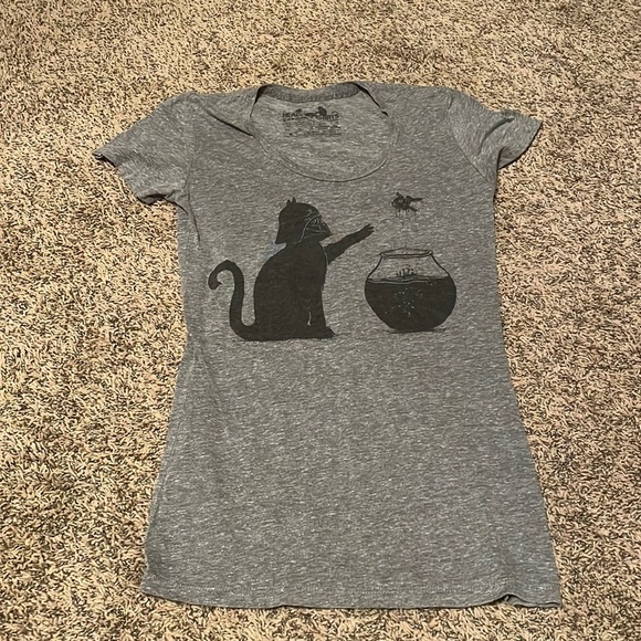 headline shirts Tops - Star Wars cat shirt, S